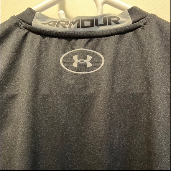 Men’s Under Armour Bundle size L - Picture 8 of 9